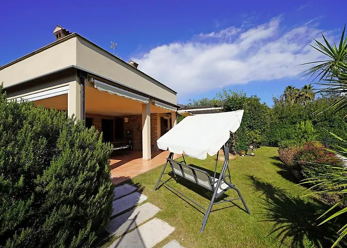 Moniga del Garda Cabin Rentals