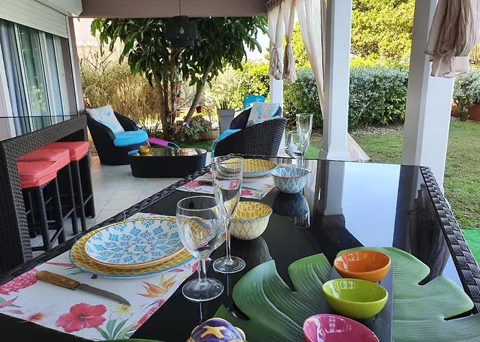 Le Moule Cabin Rentals