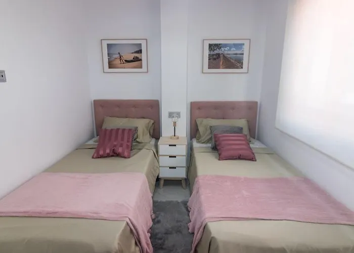 Los Alcazares Cabin Rentals