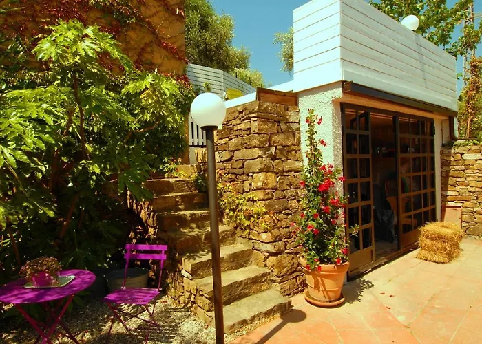 Imperia Cabin Rentals
