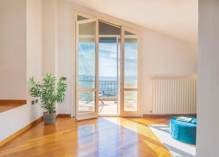 Vinci Cabin Rentals