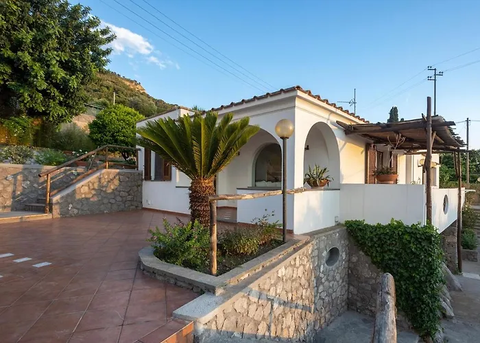 Anacapri (Isola di Capri) Cabin Rentals