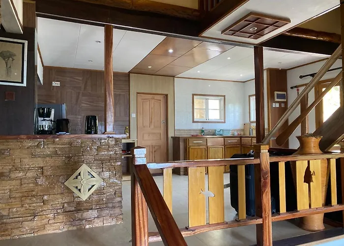 Beau Vallon (Mahe) Cabin Rentals