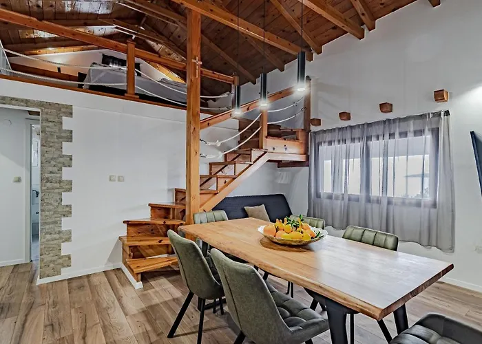 Orebic Cabin Rentals