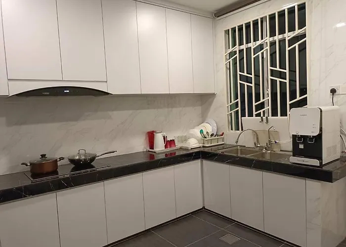 Sandakan Cabin Rentals