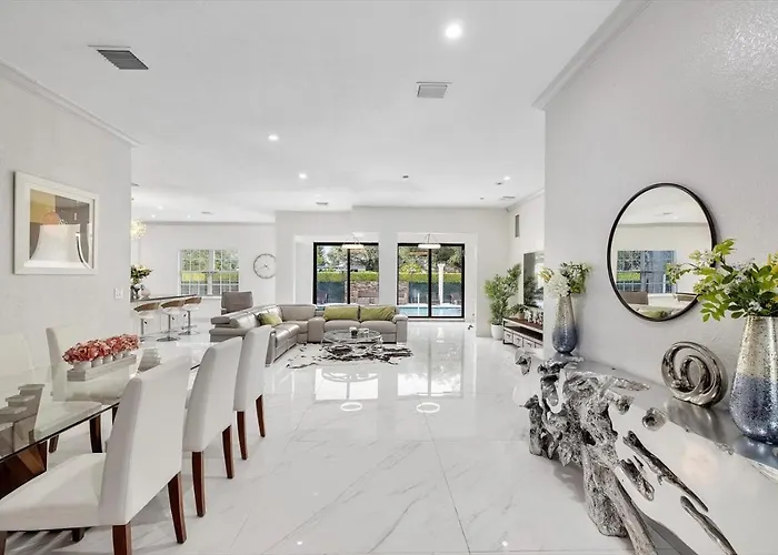 North Miami Cabin Rentals