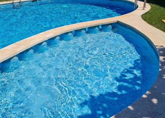 Vinaros Cabin Rentals