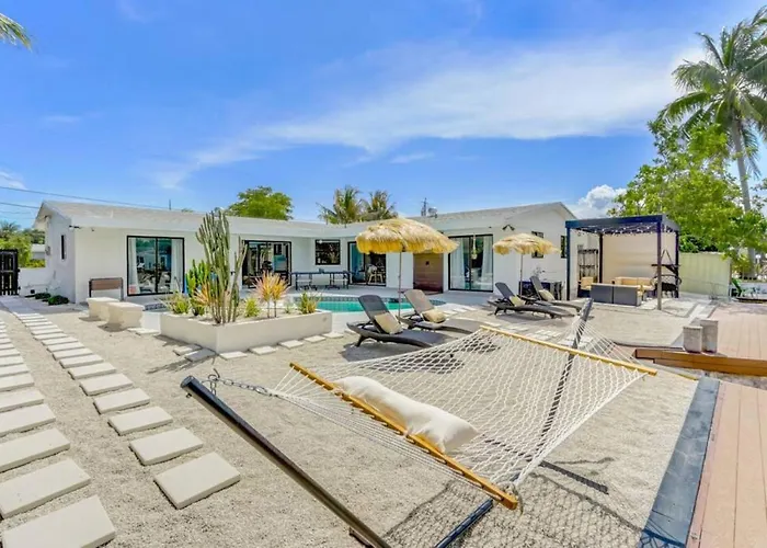 Miami Cabin Rentals