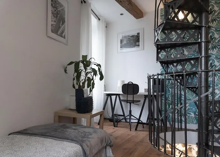 Pau Cabin Rentals