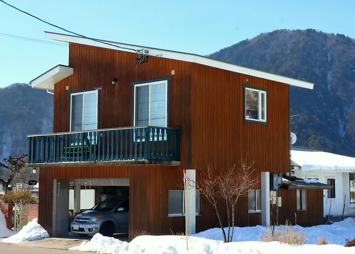 Omachi (Nagano) Cabin Rentals