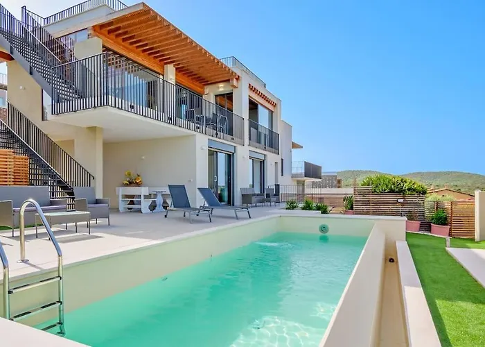 Golfo Aranci Cabin Rentals