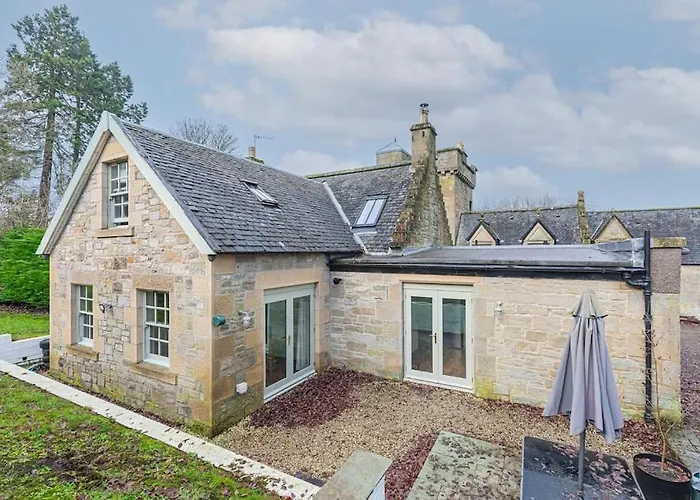 Edinburgh Cabin Rentals