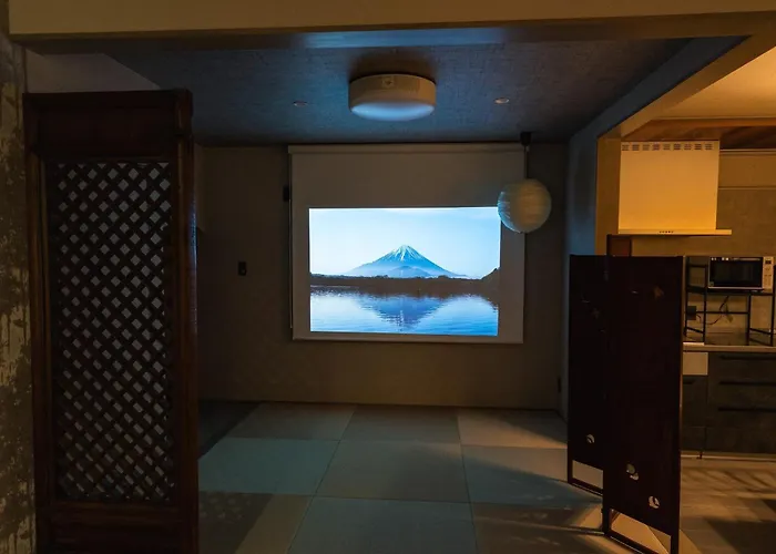 Fujiyoshida Cabin Rentals