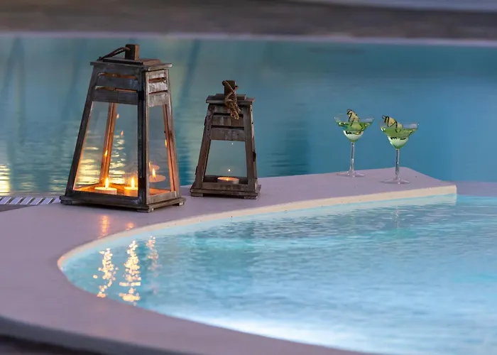 Naousa (Paros) Cabin Rentals