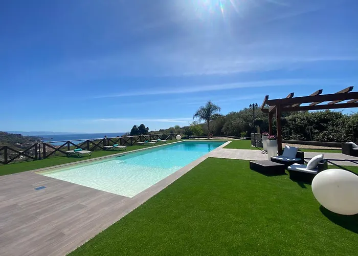 Giardini Naxos Cabin Rentals