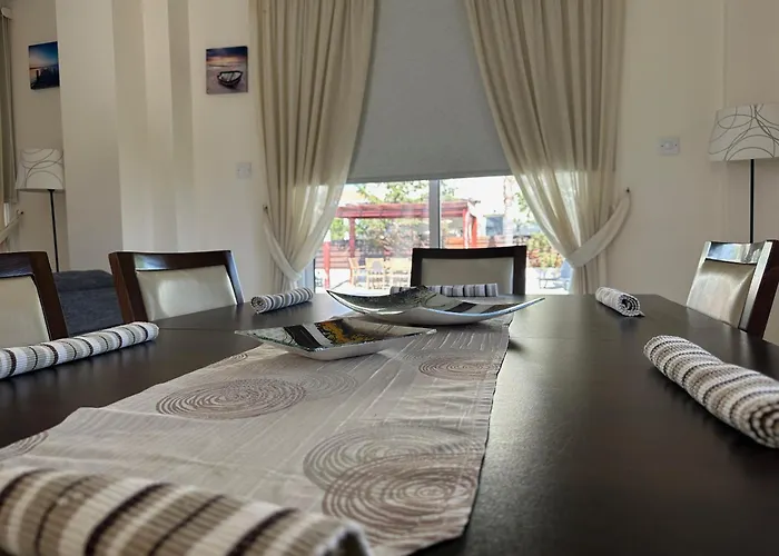 Coral Bay Cabin Rentals