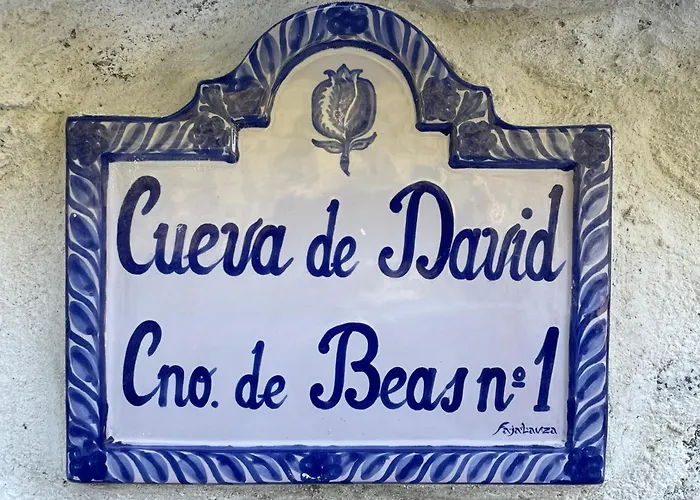 Granada Cabin Rentals