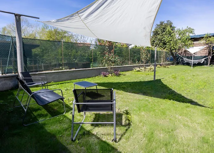 Arona Cabin Rentals