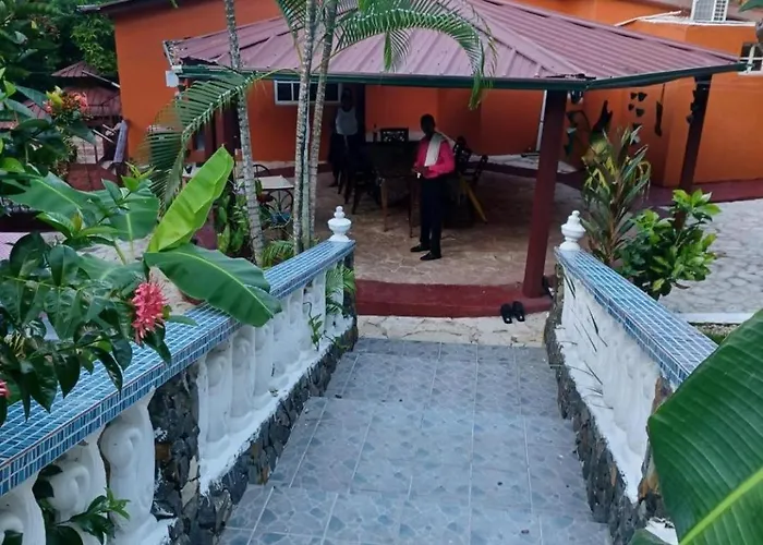 Santo Domingo Cabin Rentals
