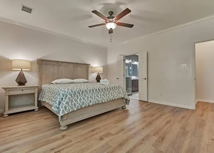 The Woodlands Cabin Rentals