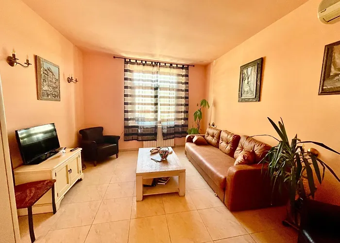 Constanta Cabin Rentals
