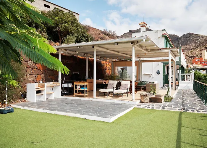 Santa Cruz de Tenerife Cabin Rentals