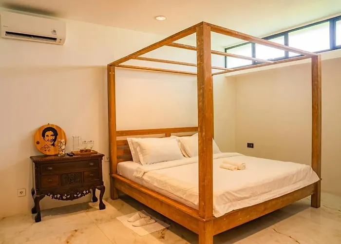 Pangandaran Cabin Rentals