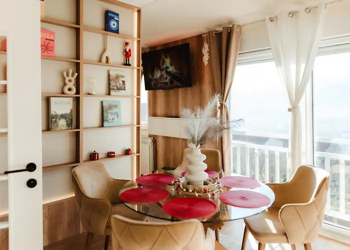 Mostar Cabin Rentals
