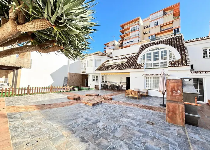 Fuengirola Cabin Rentals