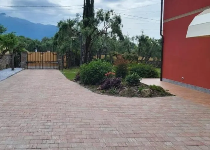 Pietrasanta Cabin Rentals