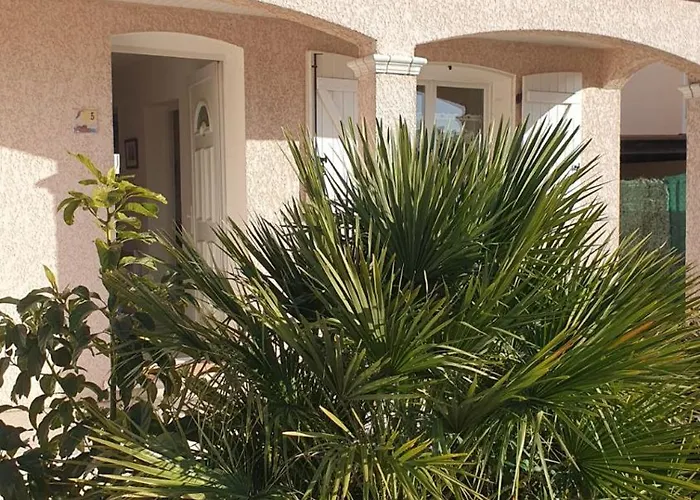 Saint-Cyprien (Pyrenees-Orientales) Cabin Rentals