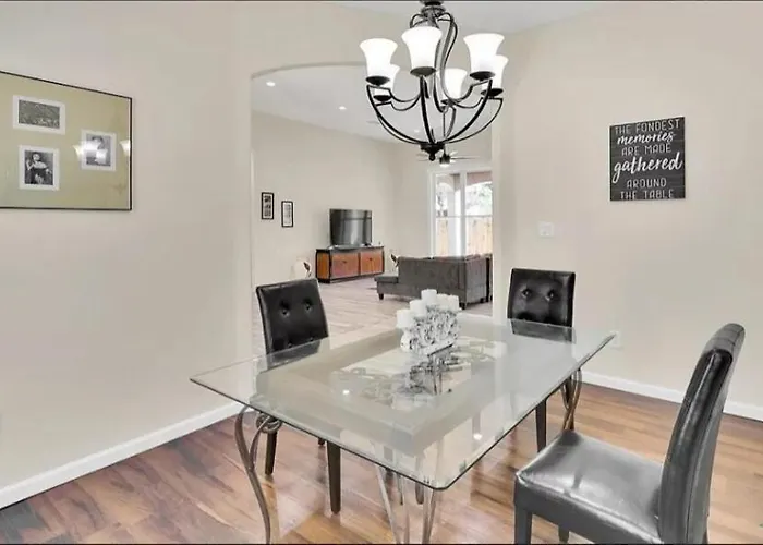 Canyon Lake Cabin Rentals