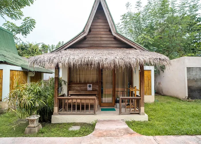 Gili Air Cabin Rentals