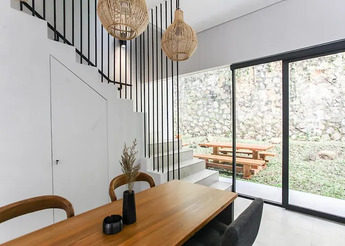Bandung Cabin Rentals