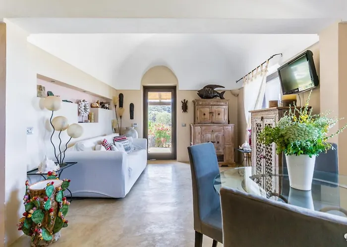 Pantelleria Cabin Rentals