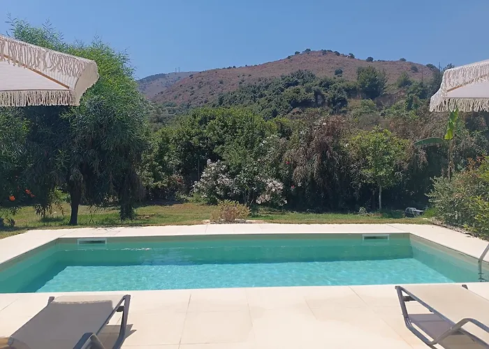 Georgioupoli Cabin Rentals