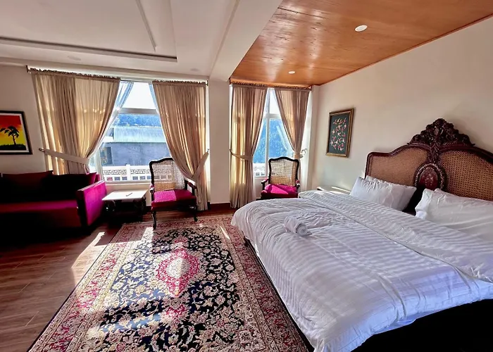 Murree Cabin Rentals