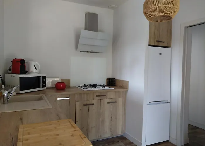 La Seyne-sur-Mer Cabin Rentals