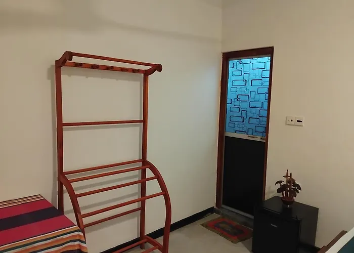Dickwella Cabin Rentals