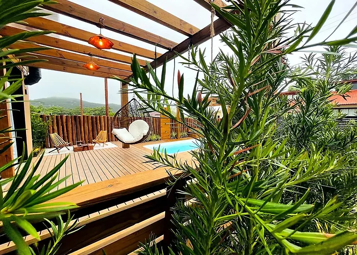 Praia do Rosa Cabin Rentals