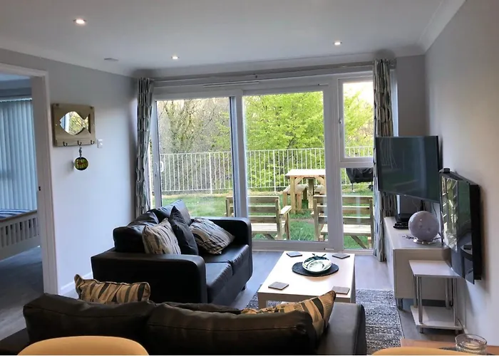 Looe Cabin Rentals