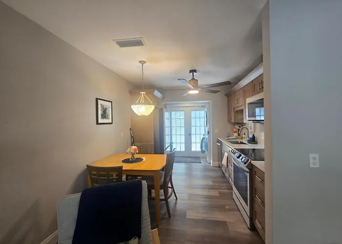 Holmes Beach Cabin Rentals