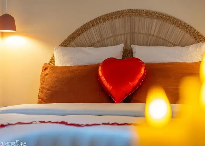 Cahors Cabin Rentals