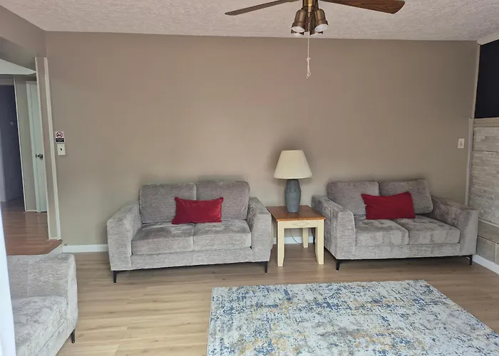 Sterling Heights Cabin Rentals