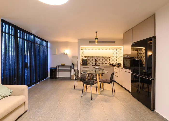 Tel Aviv Cabin Rentals