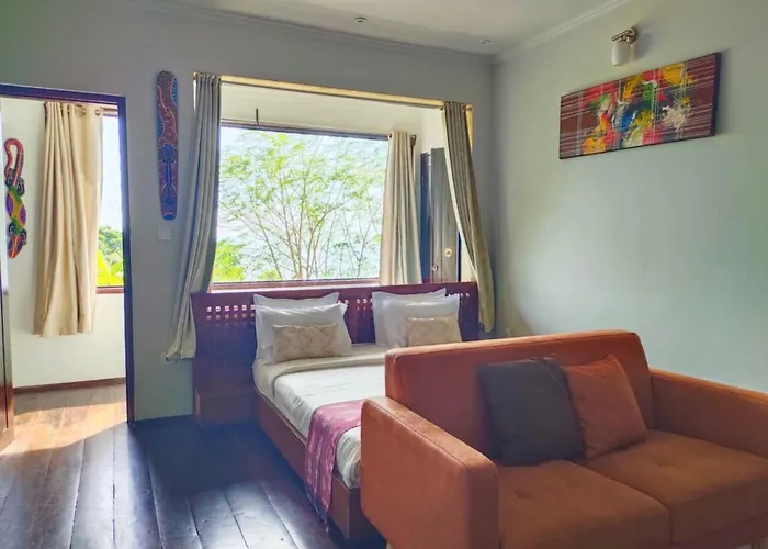 Senggigi Cabin Rentals