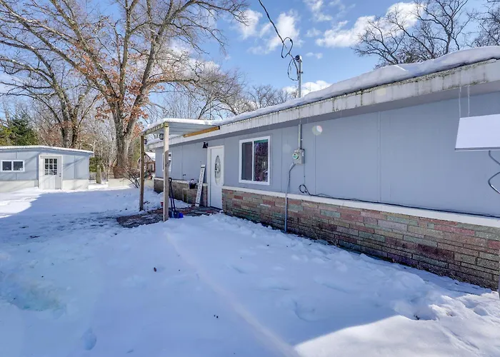 Baldwin Cabin Rentals