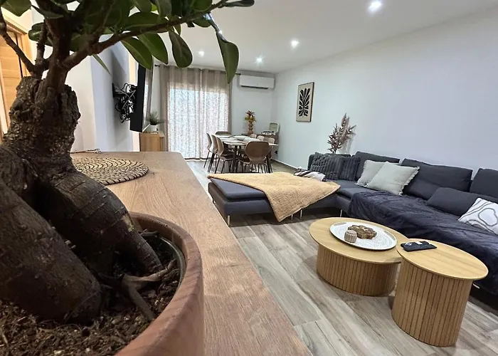 Balaruc-les-Bains Cabin Rentals