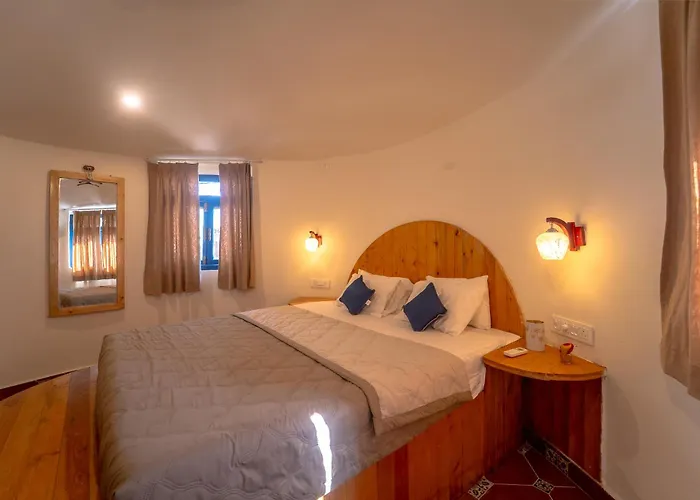 Arambol Cabin Rentals