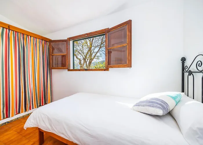 Port de Pollenca Cabin Rentals